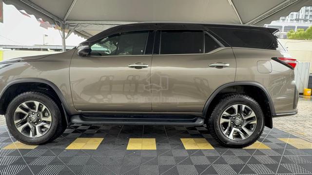 2024 Toyota FORTUNER 2.8 VRZ MY21 (A) - 5