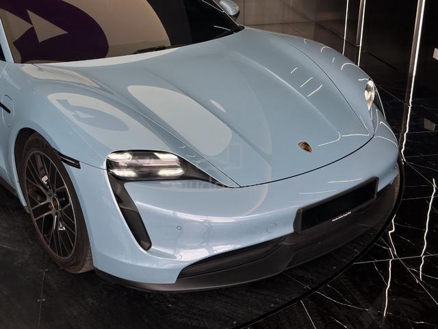 2022 Porsche TAYCAN Local Porsche Malaysia Unit - 2