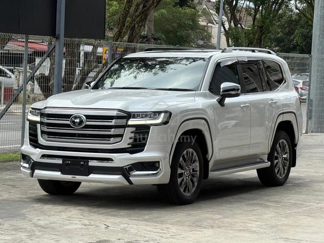 MODELISTA 2023 Toyota LANDCRUISER 3.3 ZX FJA300W(A - 3