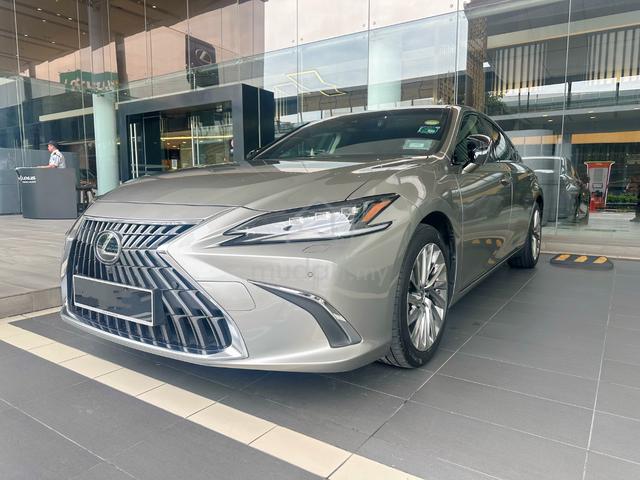 FSR 41k km 2023 Lexus ES250 2.5 LUXURY FACELIFT - 1
