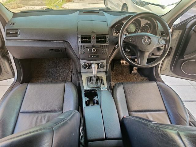 2011 Mercedes Benz C250 CGI BlueEFCY - 5