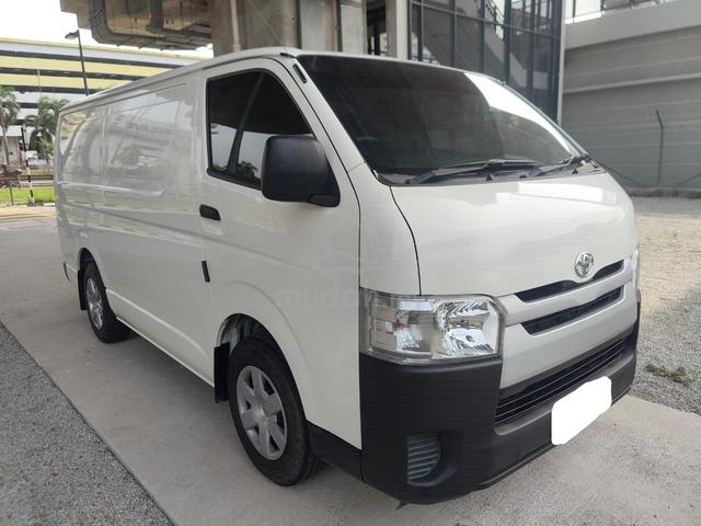 2022 Toyota Hiace 2.5 (M) Panel Van - 1