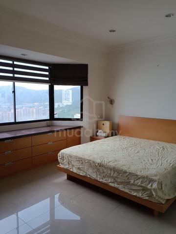 Twin Tower T. Bungah Master Bedroom for rent 1