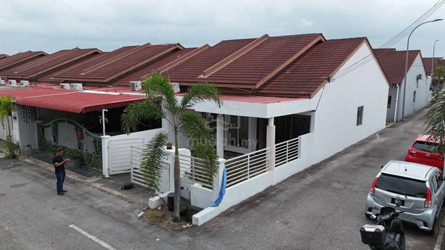 Jalan Kebun Nenas, Bandar Putera 2, Klang | Teres Setingkat 1