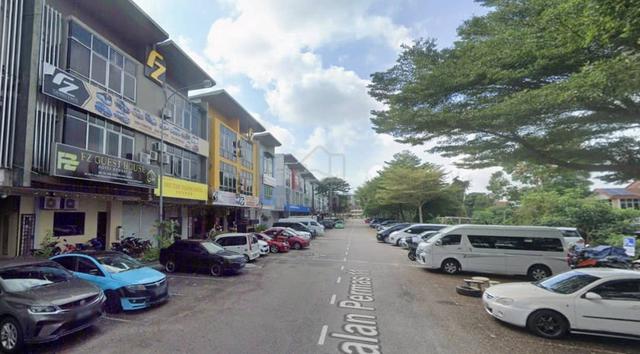 Hot Area Permas Jaya @ Jalan Permas 3 Storey Shoplot 1