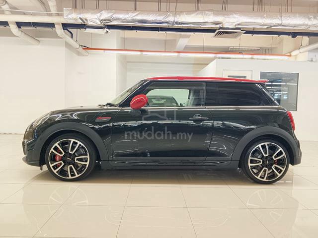 2023 Mini COOPER JCW 2.0 NFL (A) - 3