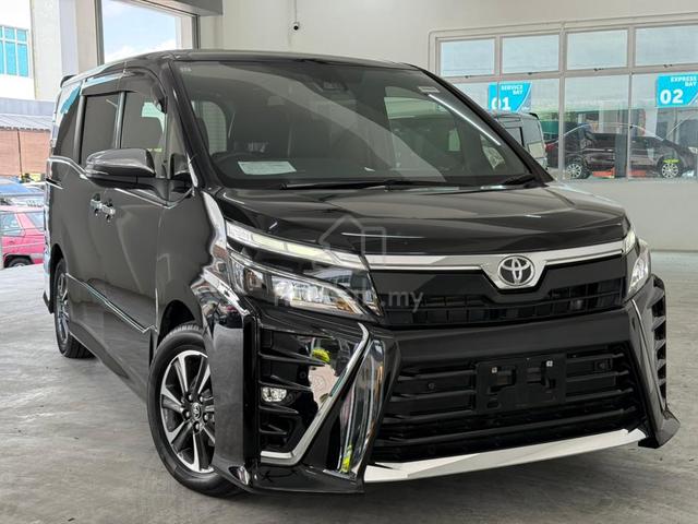2021 Toyota VOXY 2.0 ZS KIRAMEKI III 2PD 7STR 58K - 3