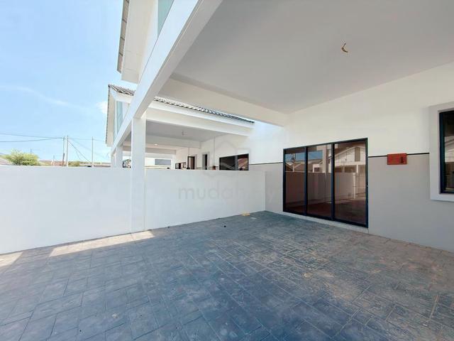 Save Renovation Budget Full Loan Freehold Double Storey Tanjong Minyak 1