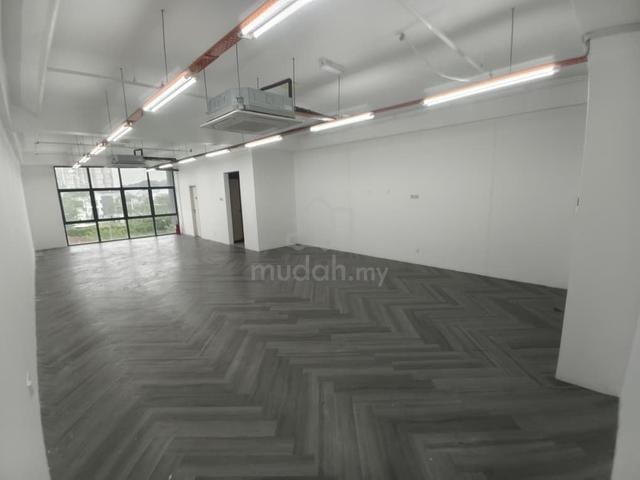 For Rent Kenwingston Business Centre 1
