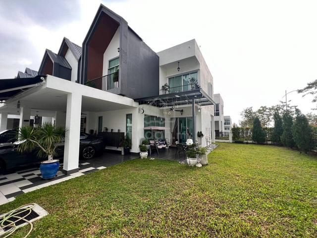 0% Downpayment【Strategic Freehold Corner Lot 44x70】20Min To KLIA 1
