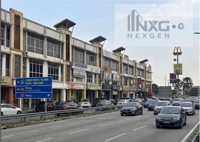 FACING MAIN ROAD!! SUPER LIMITED!! 3 Storey Shoplot Klang Sentral 1