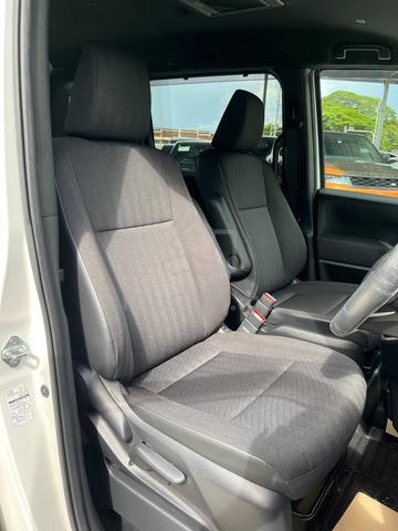 2023 Toyota VOXY 2.0 S-G (A) - 3