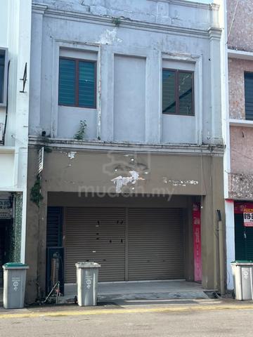 Facing Main Road Ground Floor Unit For Rent @ Seremban Town 1