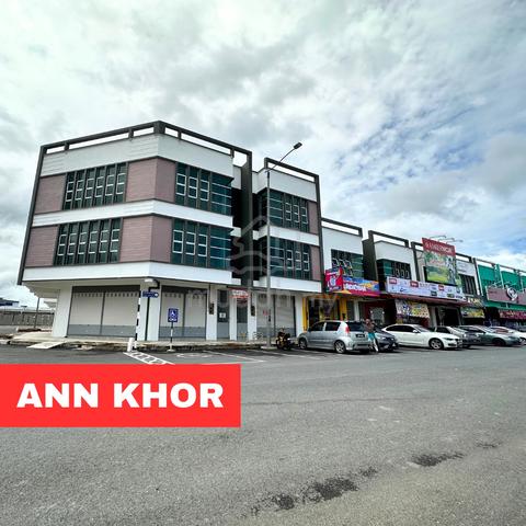 HOT AREA Kangar Jaya Corner Lot FIRST FLOOR Shoplot RENT at Perlis 1