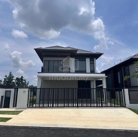 New Bungalow 2-STOREY 35X95 SEMI-D Price From 400k Only!!!「SEREMBAN」 1