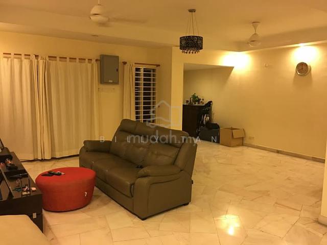 Double Storey USJ3 22x75 Renovated Well kept for sale 1