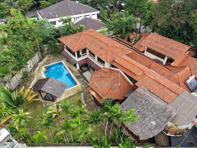 WELL MAINTAINED ‼️ Bungalow Jalan Anak Gasing Seksyen 6 Petaling Jaya 1
