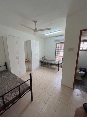 Pusat Komersial Seksyen 7 1