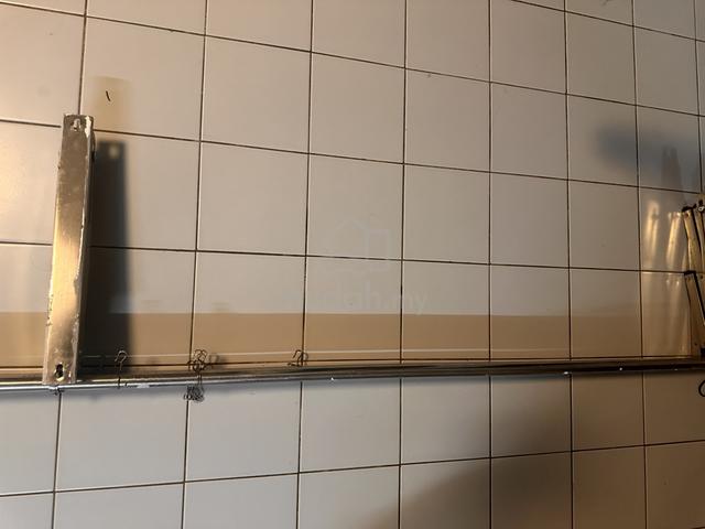 Clothes rack - photo 2 of 2