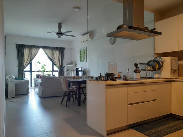 Nova Saujana 1