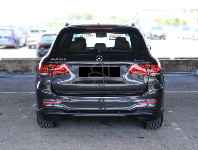 2021 Mercedes Benz GLC300 4MATIC AMG 2.0 - 3