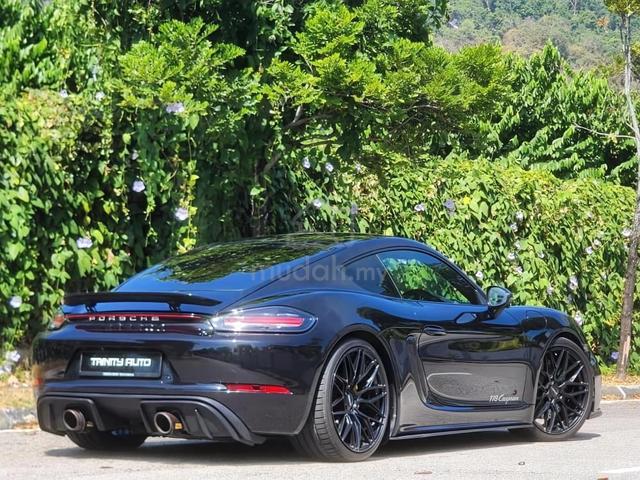 (2017) PORSCHE 718 CAYMAN 2.0 T GT4 Kits 1 owner - 4