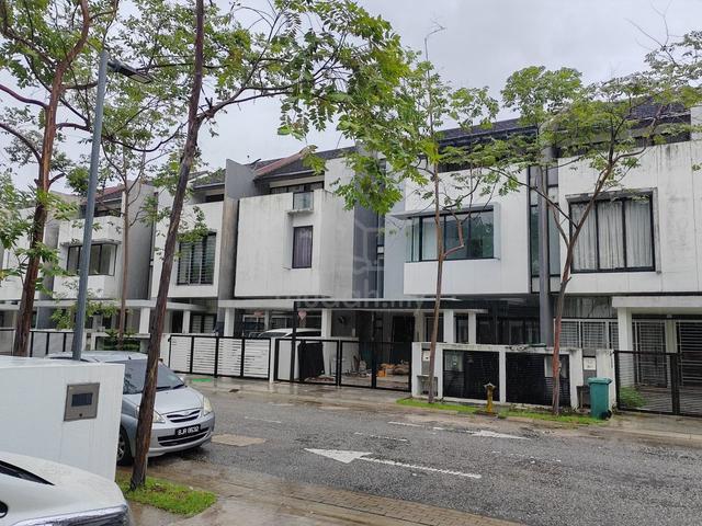 2 Stories Blu Constellation @ Blu Water Estate Seri Kembangan 1