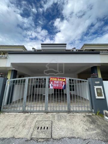 Stutong Bdc Well Maintained Double Storey Terrace Intermediate House 1