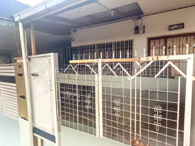 2 Storey Terrace Taman Bukit Anggerik Cheras, Kuala Lumpur 1