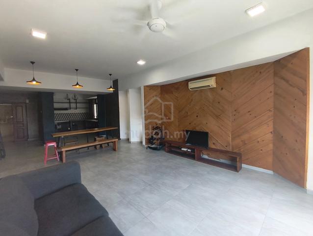 Robson Condominium 1