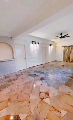La Villas Condominium 1