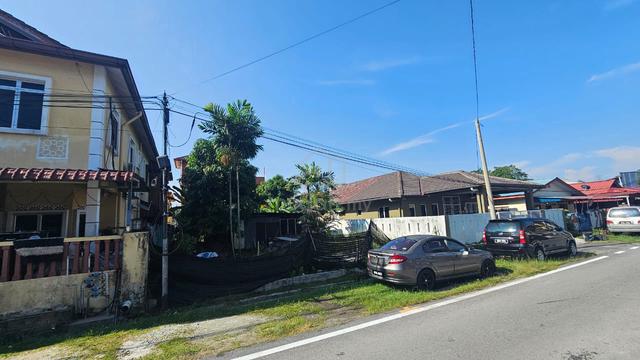Tanah Lot Banglo Kg Selayang Indah 1