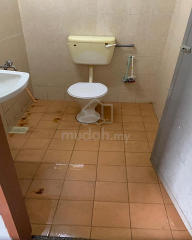 2nd Floor Office Unit Jalan Haji Ahmad 5