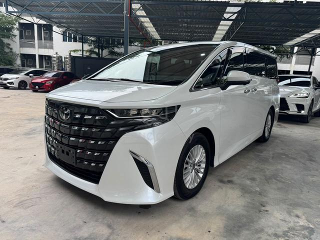 2025 Toyota ALPHARD 2.5 HYBRID X 8 SEATERS - 2