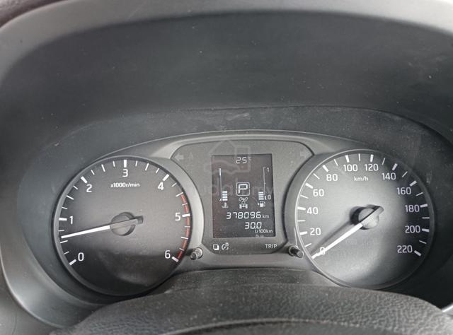 2018 Nissan NAVARA 2.5 SE (AT) NP300 (A) - 5