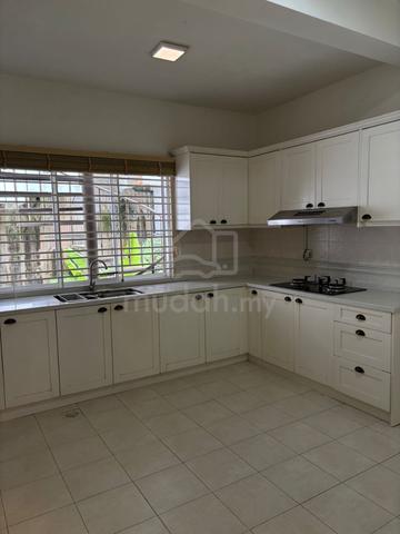 Bangsar 3-Storey House 22x70 5R4B Taman Pantai Prima KL 4