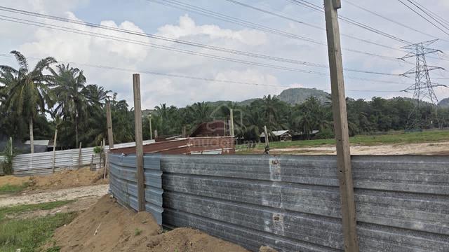 Tasek land for sale 1