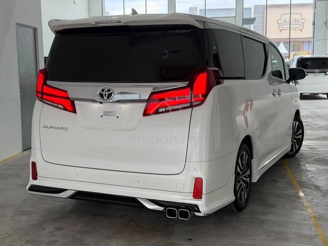 2023 Toyota ALPHARD 2.5 SC SROF 2PD 7STR 22K KM - 4