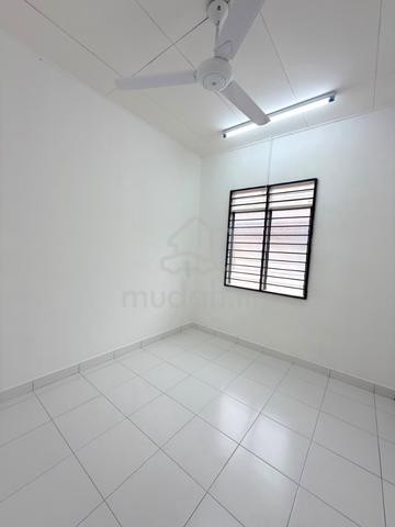 Double Storey/JP Perdana/Taman Mount Austin/Low Deposit 1