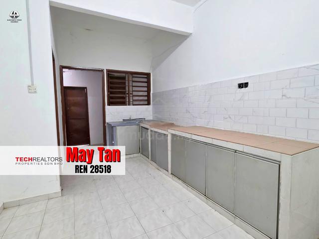 KULIM HI TECH Extended Kitchen Tmn Lobak indah near TIONG NAM AT&S 1