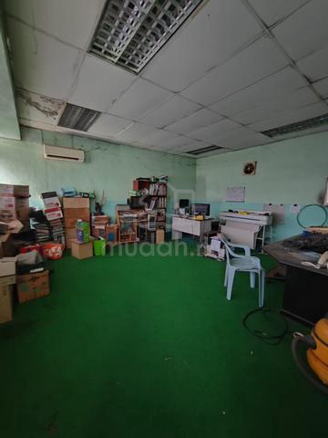 1.5 Storey Link Factory For Rent – Bukit Kemuning, Shah Alam 1