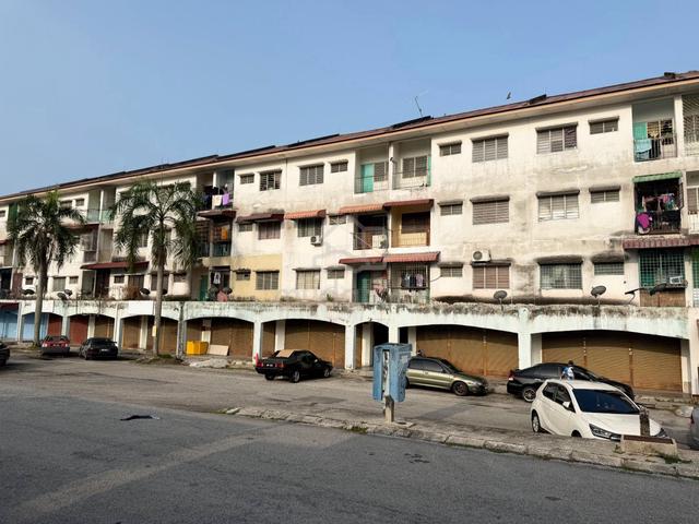 Kampar Jalan Sausa Flat 1
