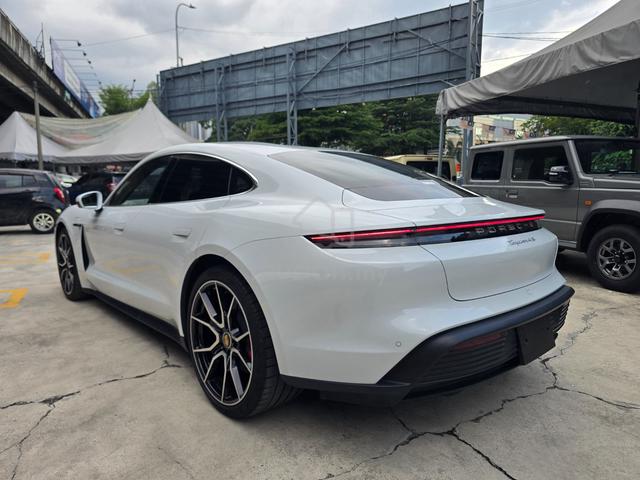2023 Porsche TAYCAN 4S 4.5B/16k km Ready Stock - 3