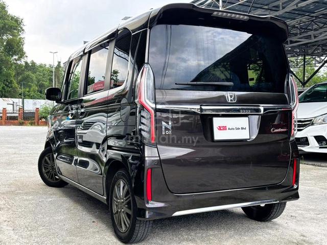 Honda N BOX 0.7 CUSTOM GL L Reg 2026 Kcars CBU - 2