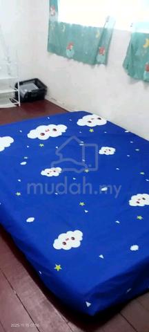 Bilik Sewa Tebobon, Menggatal 1
