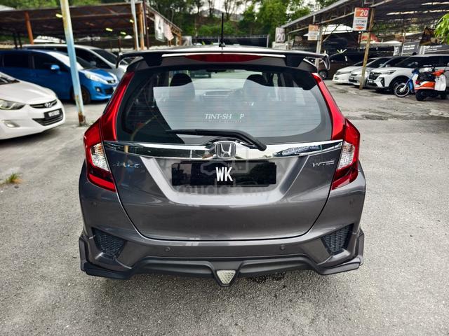 2015 Honda JAZZ 1.5 V (A) LOAN SENANG !! - 4