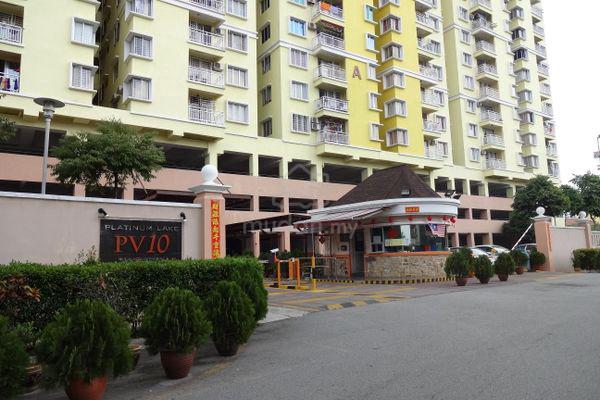 Bilik PV10 1