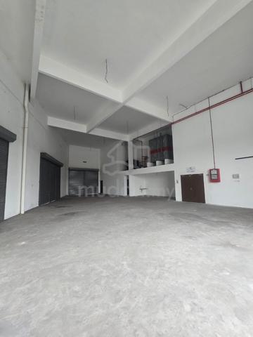 Batu Belah Klang | 2 sty Corner Factory 1