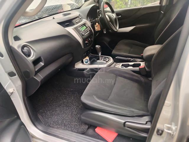 2019 Nissan NAVARA 2.5 SE (AT) NP300 (A) - 5
