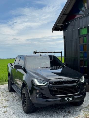 2023 Isuzu D-MAX AUTO PLUS 1.9L (A) - 1
